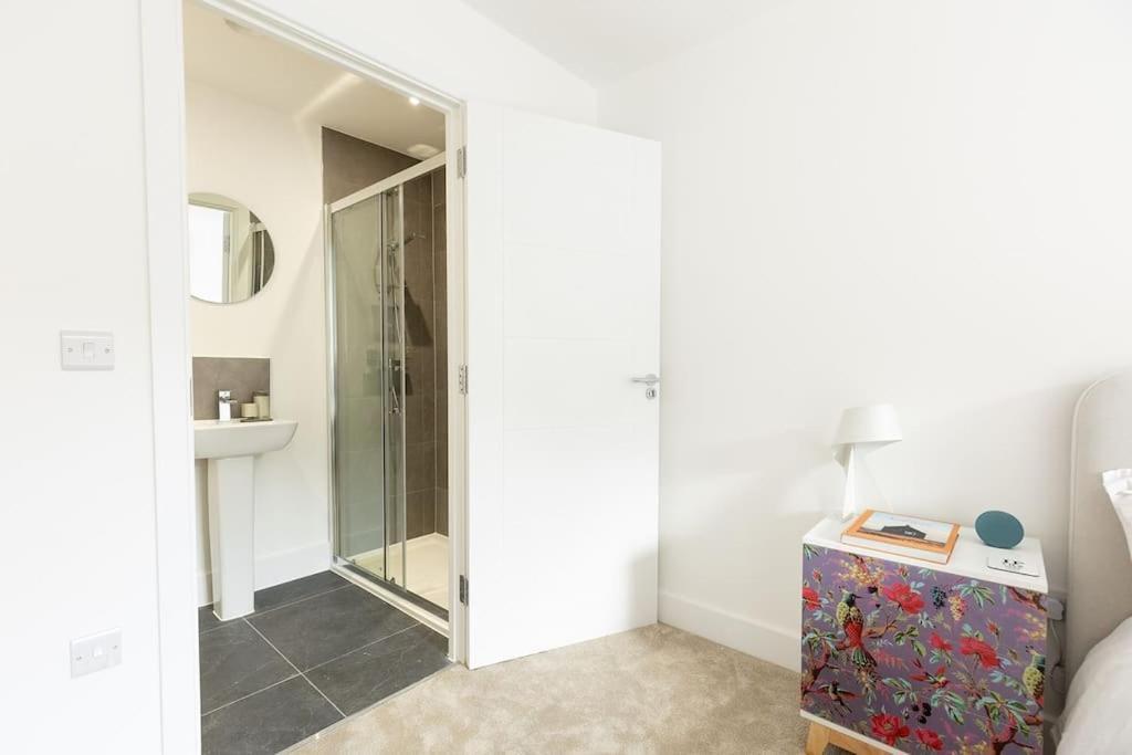 Paper Mill - Experience The City And Nature Side Of This Stay! Sheffield Exterior photo