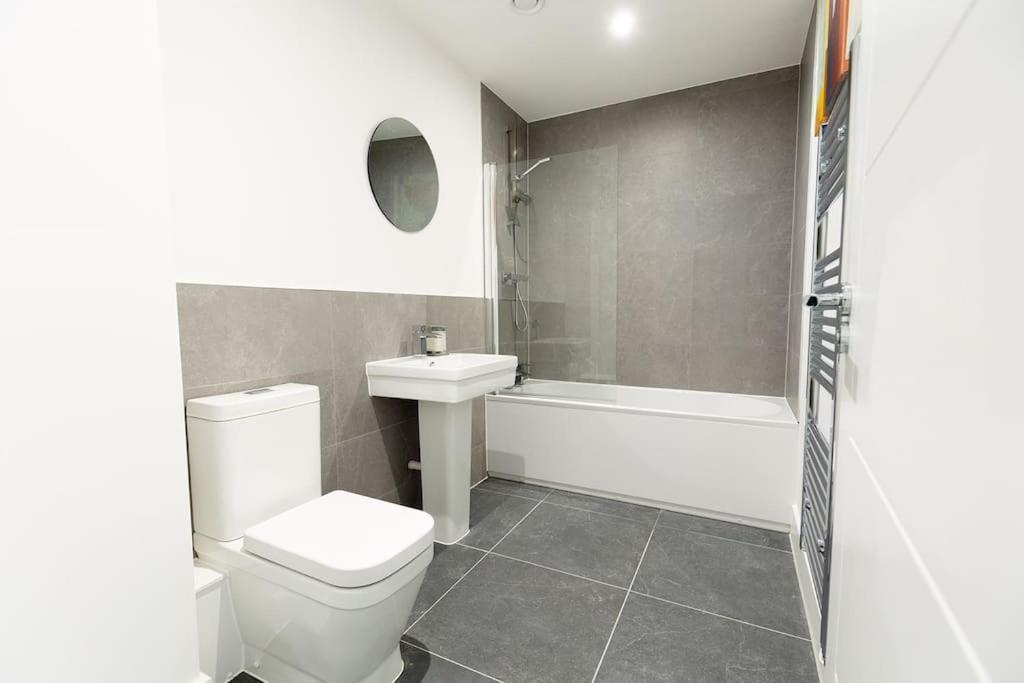 Paper Mill - Experience The City And Nature Side Of This Stay! Sheffield Exterior photo