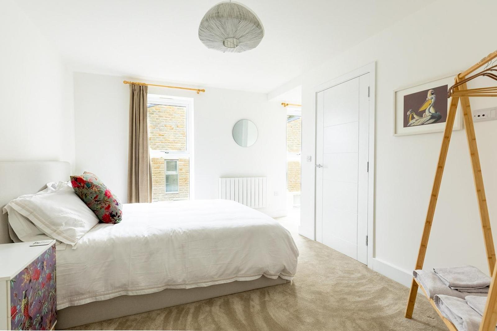 Paper Mill - Experience The City And Nature Side Of This Stay! Sheffield Exterior photo